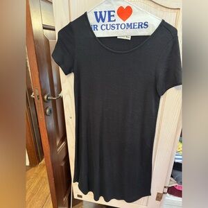 Wilfred Black Short Sleeve Tee Dress